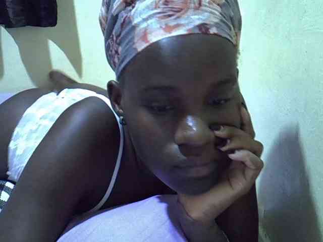 sexxy-maya1 webcam