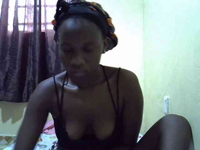 sexxy-maya1 webcam