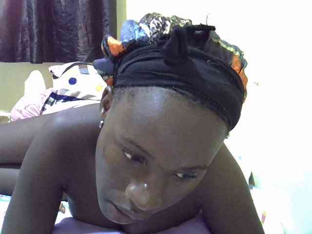sexxy-maya1 webcam