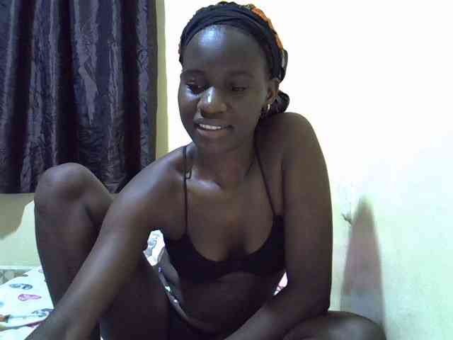 sexxy-maya1 webcam