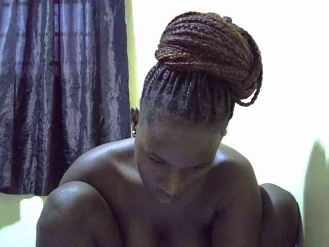 sexxy-maya1 webcam