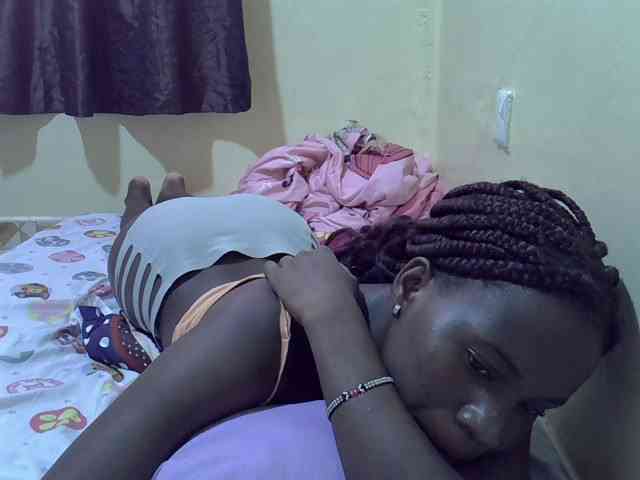 sexxy-maya1 webcam