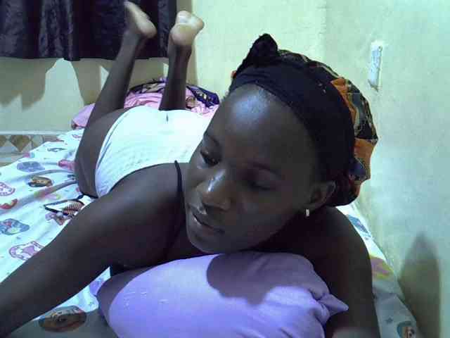 sexxy-maya1 webcam