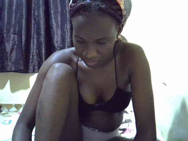 sexxy-maya1 webcam