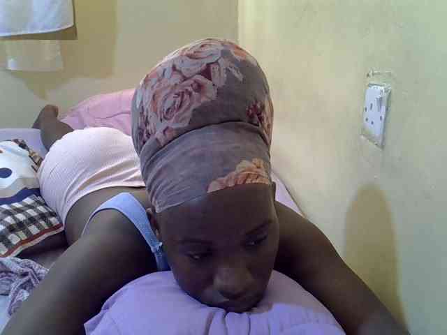 sexxy-maya1 webcam
