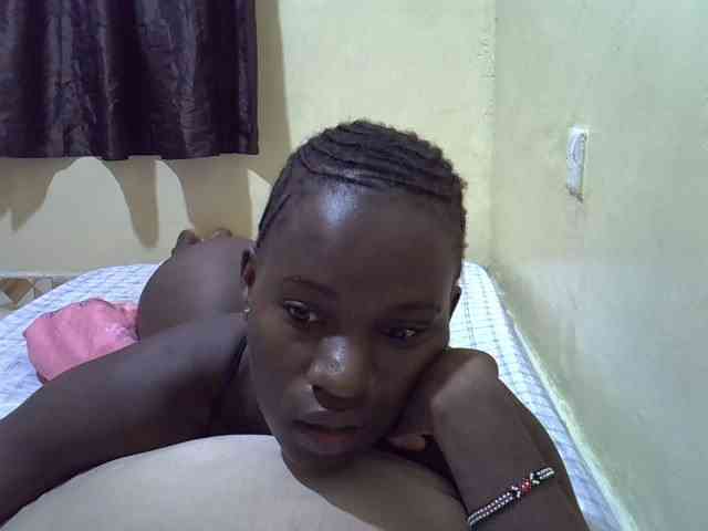 sexxy-maya1 webcam