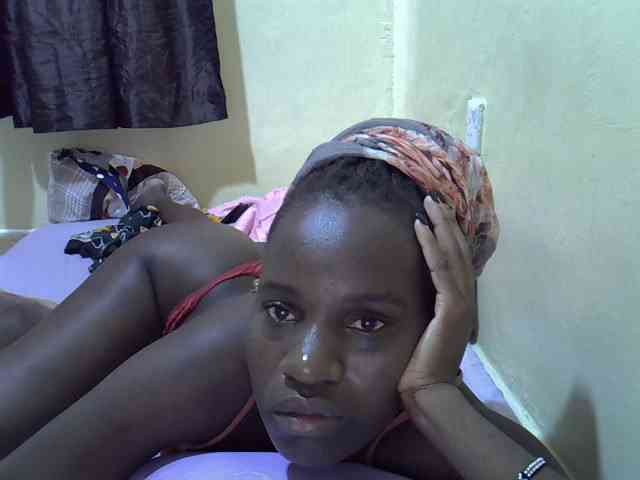 sexxy-maya1 webcam