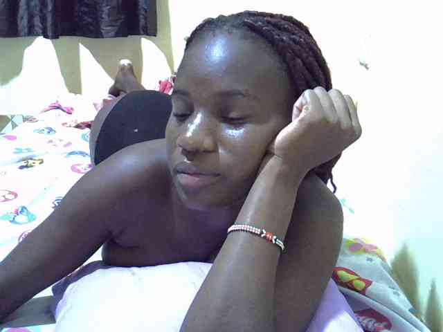 sexxy-maya1 webcam