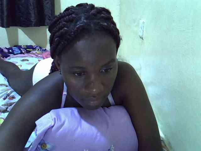 sexxy-maya1 webcam