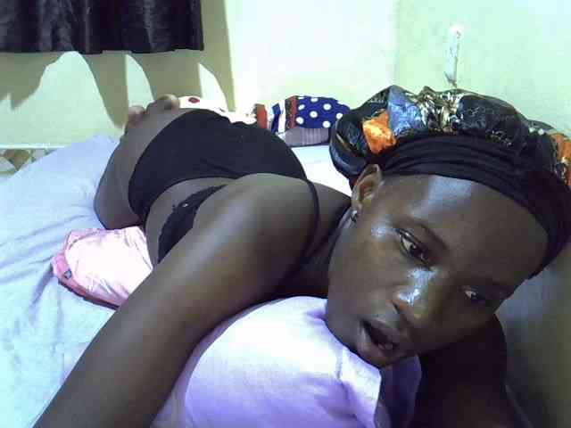 sexxy-maya1 webcam