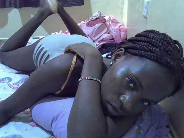 sexxy-maya1 webcam