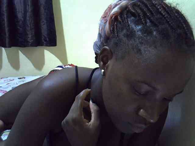 sexxy-maya1 webcam
