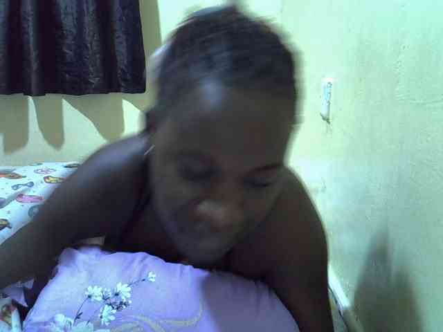 sexxy-maya1 webcam