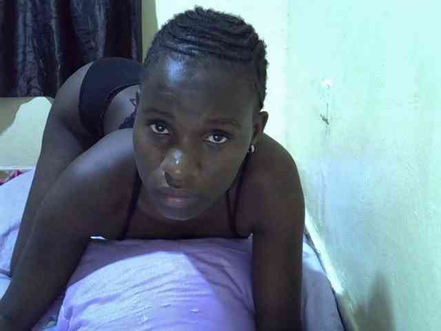 sexxy-maya1 webcam