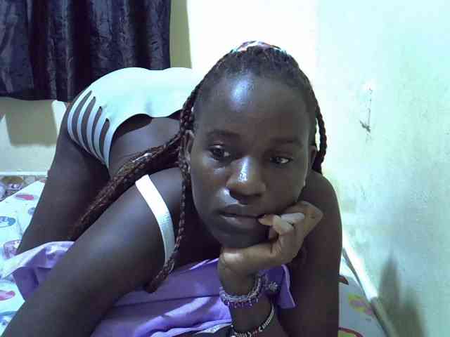 sexxy-maya1 webcam