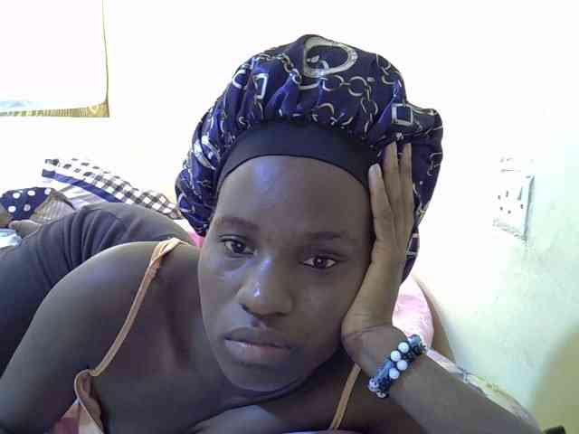 sexxy-maya1 webcam