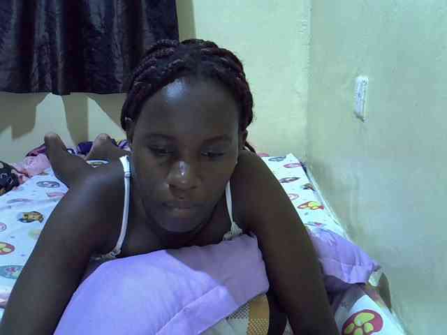 sexxy-maya1 webcam