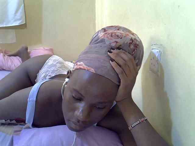 sexxy-maya1 webcam