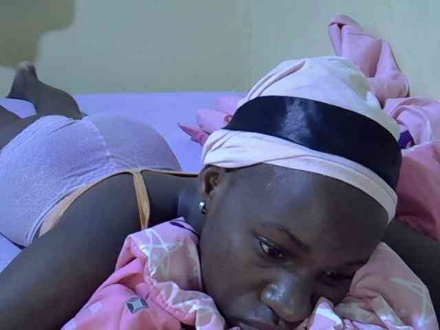 sexxy-maya1 webcam