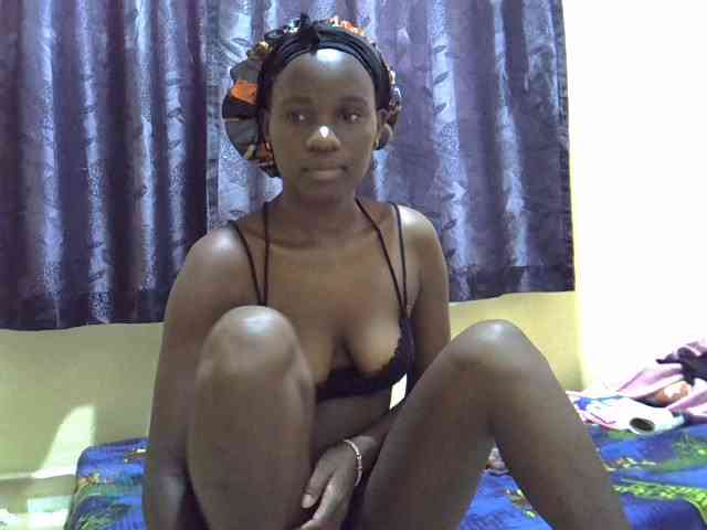 sexxy-maya1