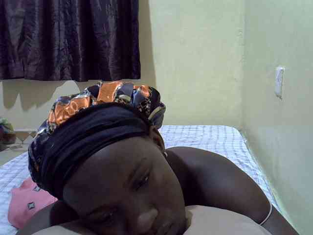 sexxy-maya1 webcam