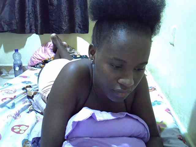 sexxy-maya1 webcam