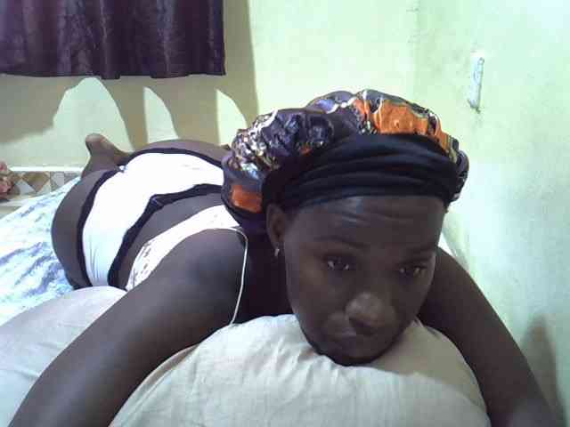 sexxy-maya1 webcam