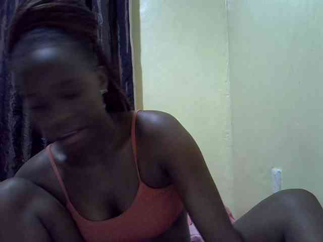 sexxy-maya1 webcam