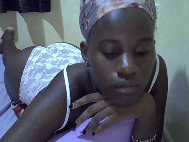 sexxy-maya1 webcam