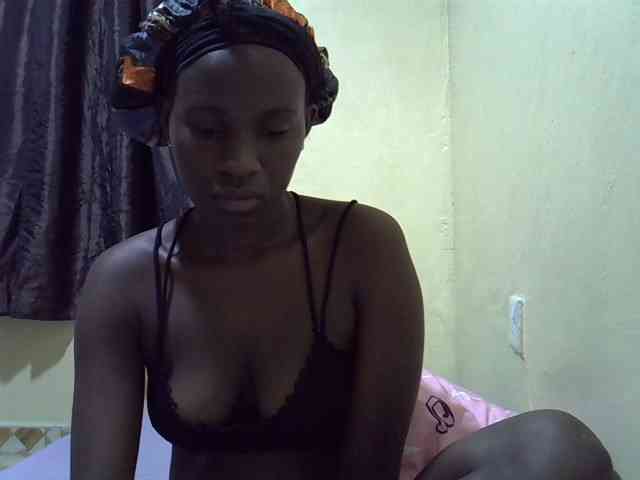 sexxy-maya1 webcam