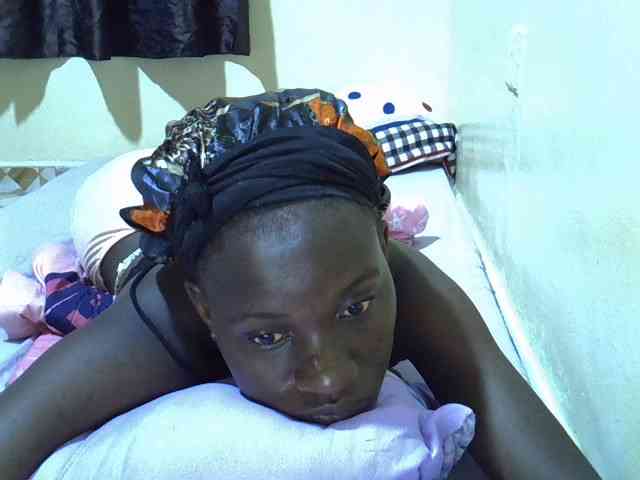 sexxy-maya1 webcam