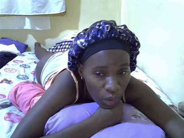 sexxy-maya1 webcam