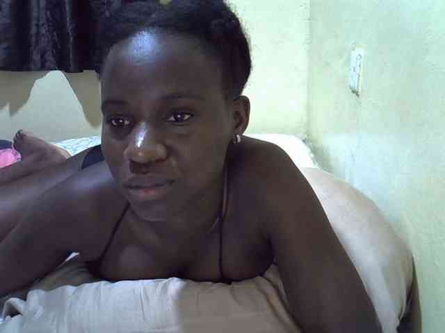 sexxy-maya1 webcam