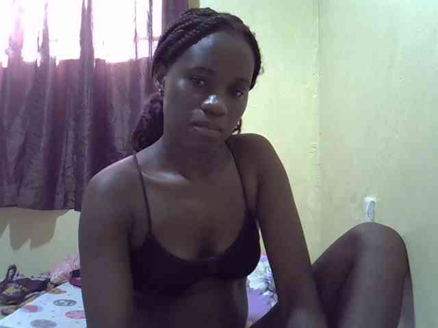 sexxy-maya1 webcam