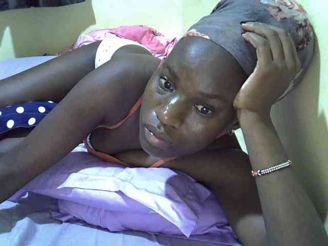 sexxy-maya1 webcam