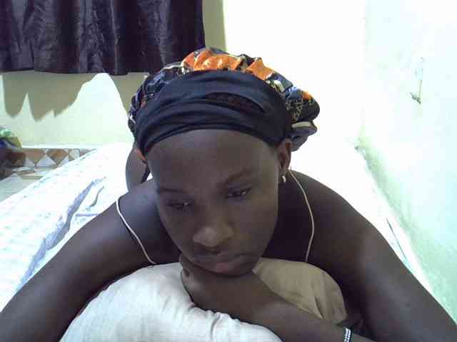 sexxy-maya1 webcam