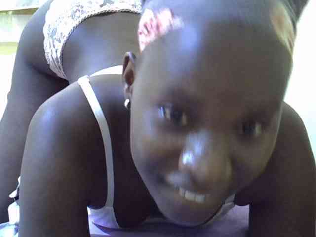 sexxy-maya1 webcam