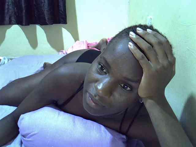 sexxy-maya1 webcam