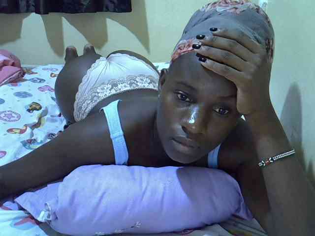 sexxy-maya1 webcam