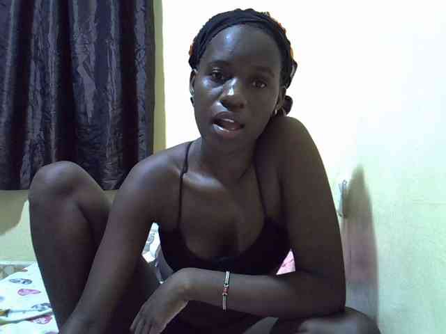 sexxy-maya1 webcam