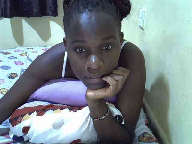 sexxy-maya1 webcam