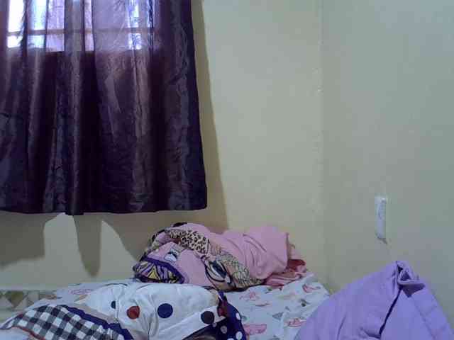 sexxy-maya1 webcam