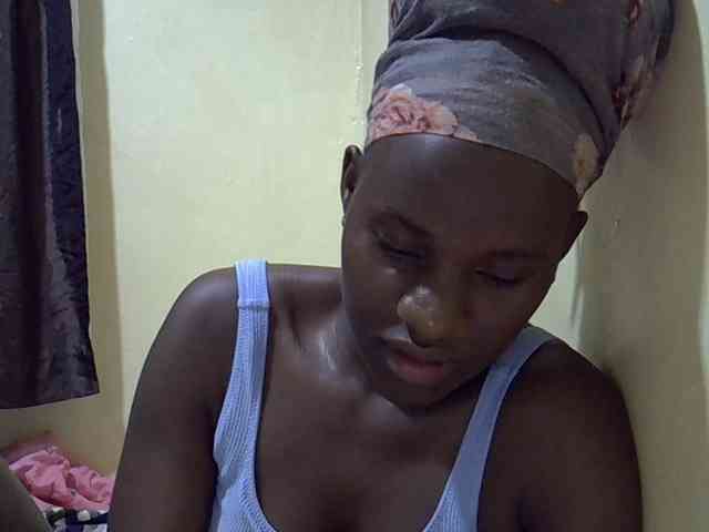 sexxy-maya1 webcam