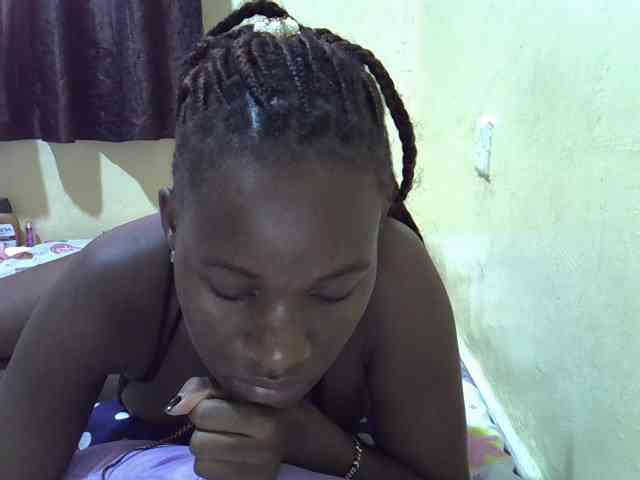 sexxy-maya1 webcam