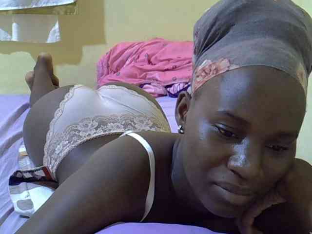 sexxy-maya1 webcam