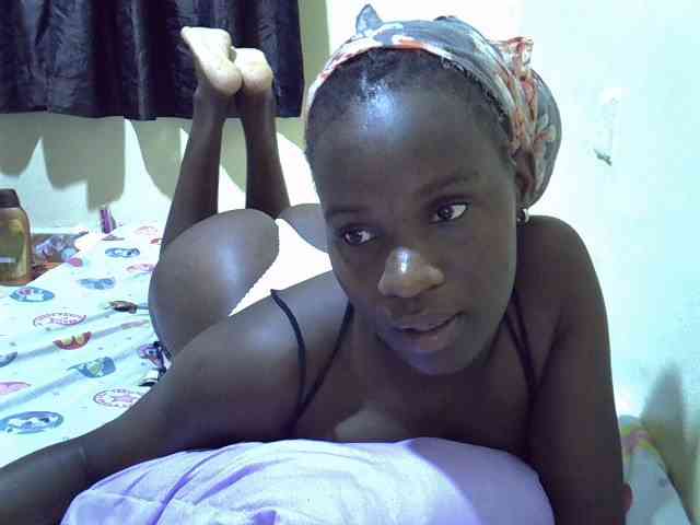sexxy-maya1 webcam
