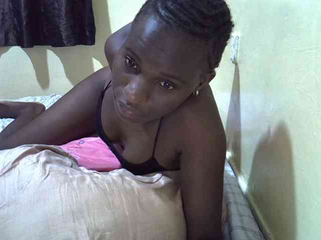 sexxy-maya1 webcam