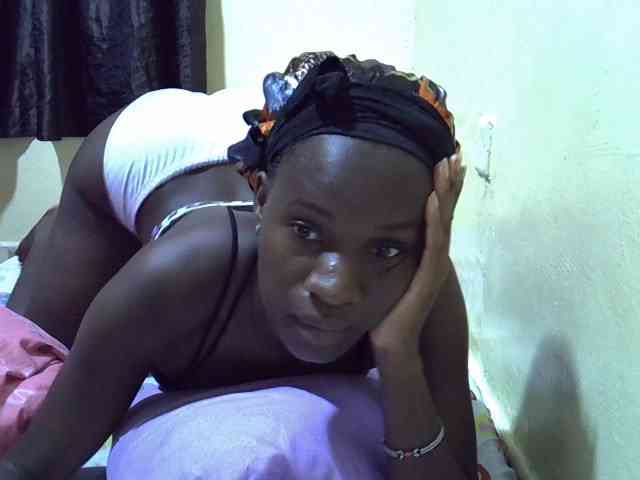 sexxy-maya1 webcam