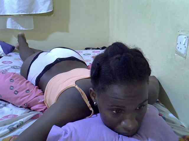 sexxy-maya1 webcam