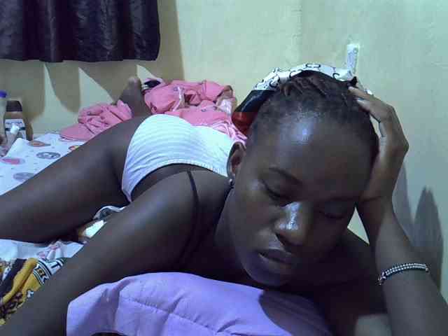 sexxy-maya1 webcam